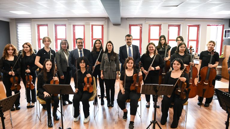 Bakan Yusuf Tekin: Öğretmenlerle İstişarelerimizi Kurumsal Hâle Getireceğiz