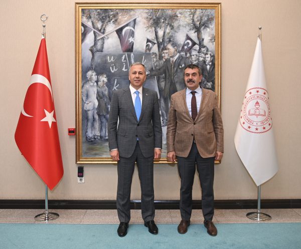 Millî Eğitim Bakanı Tekin, İçişleri Bakanı Yerlikaya’yı Ağırladı