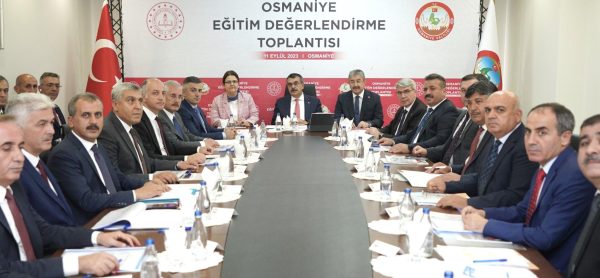 Bakan Tekin, Osmaniye’de İl Eğitim Değerlendirme Toplantısına Katıldı