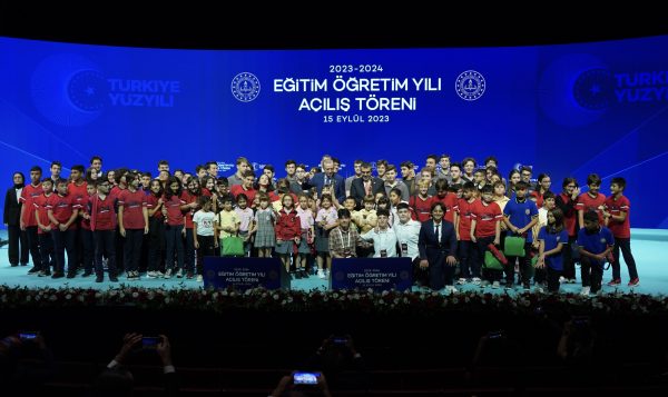 Cumhurbaşkanı Erdoğan ve Bakan Tekin, 2023-2024 Eğitim Öğretim Yılı Açılış Töreni’ne Katıldı