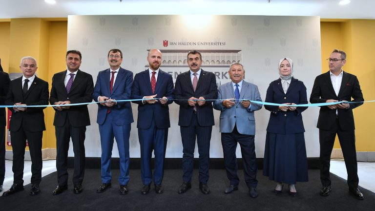 Bakan Tekin, İbn Haldun Üniversitesi 2023-2024 Akademik Yılı Açılış Programına Katıldı
