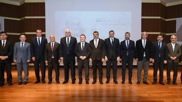 Vefatının 40. Yılında Necip Fazıl Kısakürek Sempozyumu Erzurum’da Yapıldı