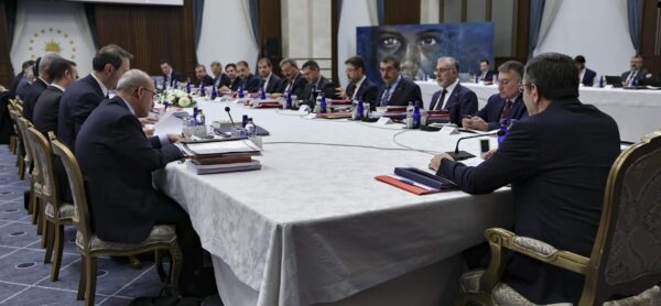 Bakan Tekin, Ekonomi Koordinasyon Kurulunda Türkiye’nin Mesleki Eğitim Politikasında Yeni Yaklaşımları Sundu