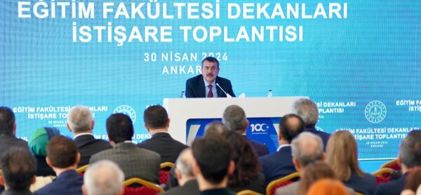 Bakan Tekin, Eğitim Fakültesi Dekanlarıyla İstişare Toplantısında Bir Araya Geldi
