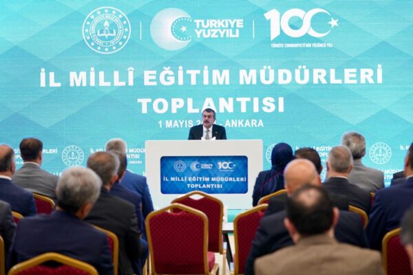 Millî Eğitim Bakanı Tekin, İl Millî Eğitim Müdürleriyle Bir Araya Geldi