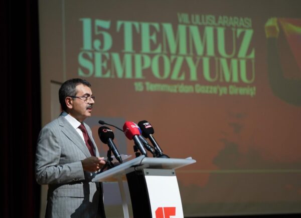 Bakan Tekin, “8. Uluslararası 15 Temmuz Sempozyumu”na Katıldı