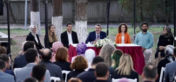 Bakan Tekin, Sakarya’da Öğretmenlerle Buluştu