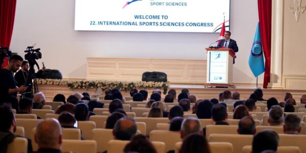 Bakan Yusuf Tekin, Uluslararası 22. Spor Bilimleri Kongresi’ne Katıldı