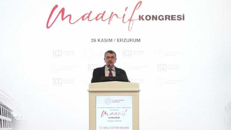 Bakan Tekin, Erzurum’da Düzenlenen Maarif Kongresi’ne Katıldı