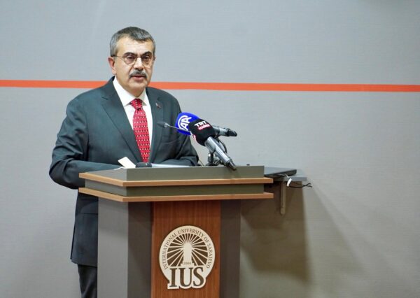 Millî Eğitim Bakanı Yusuf Tekin, Uluslararası Saraybosna Üniversitesi Akademik Yılı Açılış Töreni’ne Katıldı