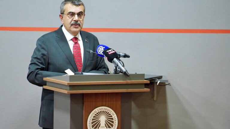 Millî Eğitim Bakanı Yusuf Tekin, Uluslararası Saraybosna Üniversitesi Akademik Yılı Açılış Töreni’ne Katıldı