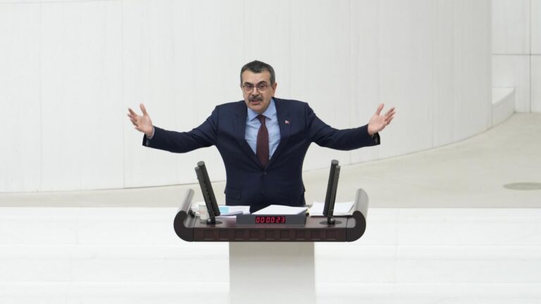 Bakan Tekin, MEB’in 2025 Yılı Bütçesi Üzerine TBMM Genel Kuruluna Hitap Etti