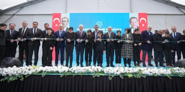 Bakan Tekin, Halkbank Ortaokulu Açılış Törenine Katıldı