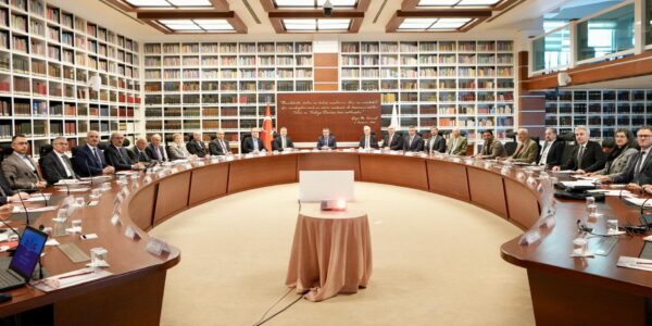 Mesleki ve Teknik Eğitim İhtisas Komisyonu’nun İlk Toplantısı, Bakan Tekin’in Katılımıyla Gerçekleşti