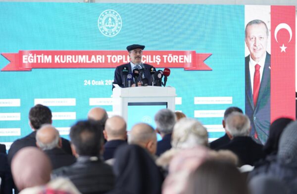 Bakan Tekin, Elazığ’da Eğitim Kurumlarının Toplu Açılış Törenine Katıldı