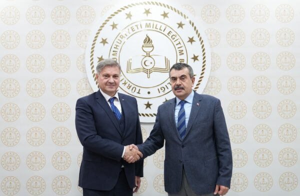 Bakan Tekin, Bosna Hersek Parlamentosu Temsilciler Meclisi Başkanı Zvızdıc ile Bir Araya Geldi