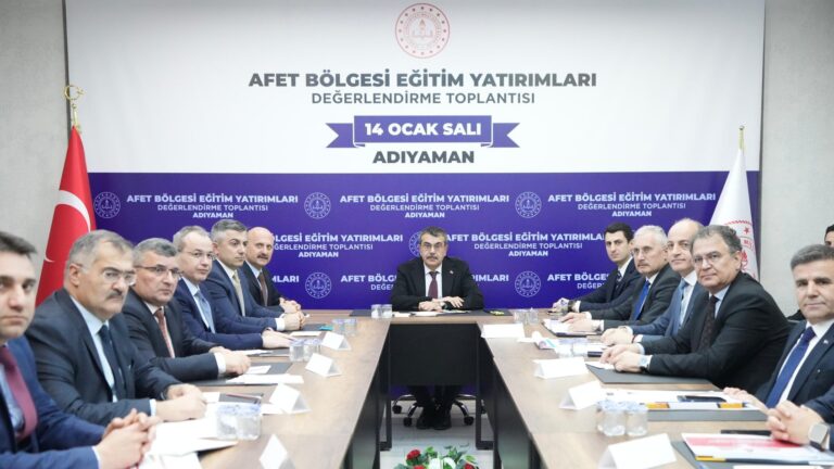 Bakan Tekin, Afet Bölgesi Eğitim Yatırımları Değerlendirme Toplantısına Katıldı