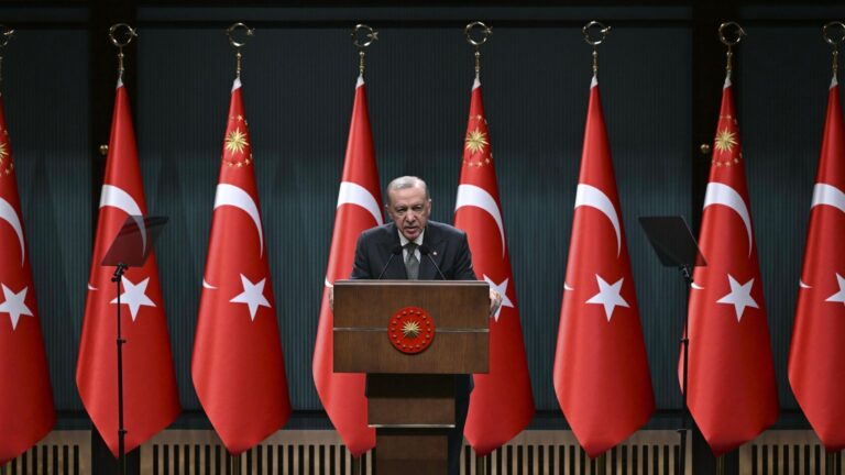 Cumhurbaşkanı Erdoğan’dan “25 Bin Öğretmen Atama” Müjdesi