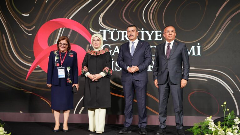 Emine Erdoğan ve Bakan Tekin, “Türkiye Gastronomi Liseleri Projesi” Tanıtım Programı’na Katıldı