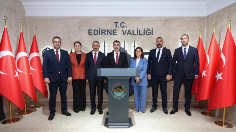 Bakan Tekin, Edirne’de İl Eğitim Değerlendirme Toplantısına Katıldı