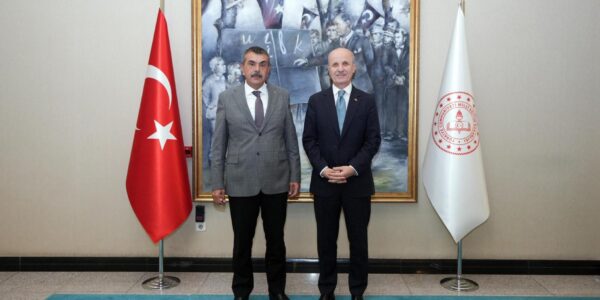 Bakan Tekin, YÖK Başkanı Özvar’ı Kabul Etti