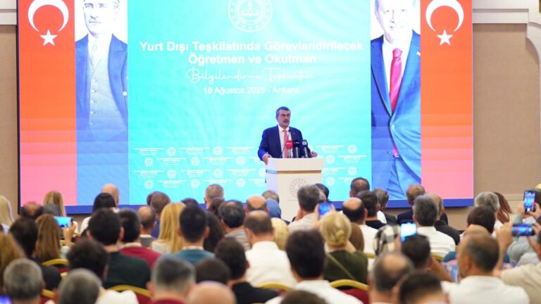 Bakan Tekin, Yurt Dışında Görev Yapacak Öğretmen ve Okutmanların Bilgilendirilmesi Toplantısı’nda Konuştu