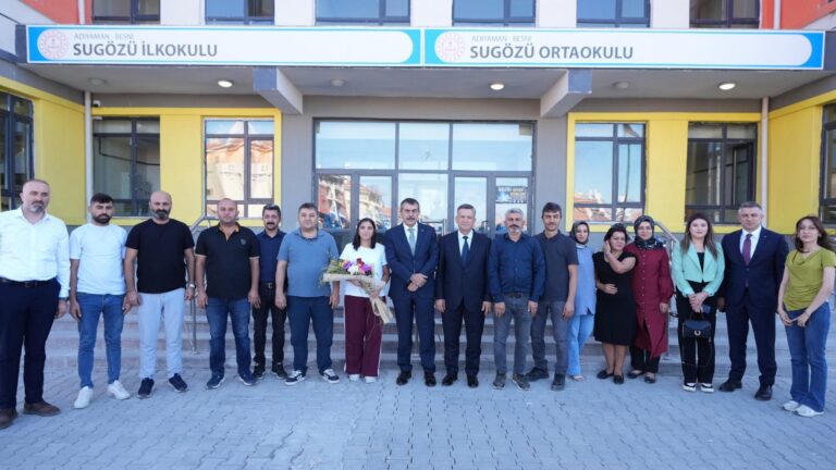 Bakan Tekin’den Adıyaman’da Sürpriz Okul Ziyareti