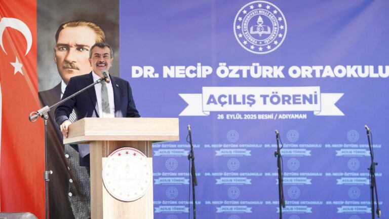 Bakan Tekin, Adıyaman’da Okul Açılışına Katıldı