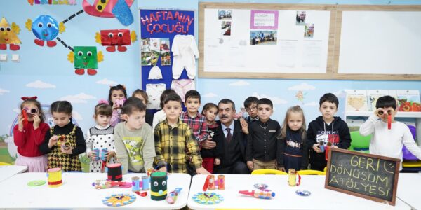 Bakan Tekin, “Sıfır Atık Hareketi Ekolojik Duyarlılığı Yeniden İnşa Ediyor” Başlıklı Bir Yazı Kaleme Aldı