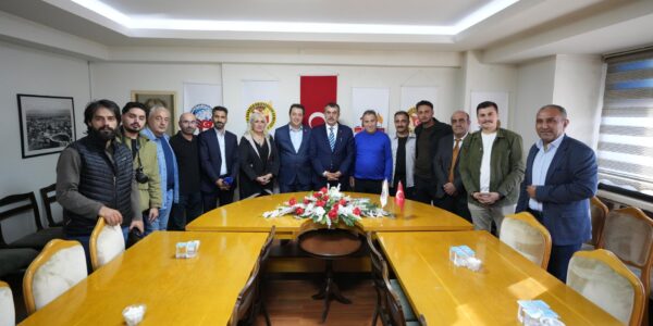 Bakan Tekin’den Doğu Anadolu Gazeteciler Cemiyetine Ziyaret