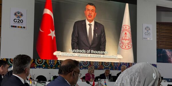 Bakan Tekin: Çocuklarımız Güvendeyse Geleceğimiz Güvendedir