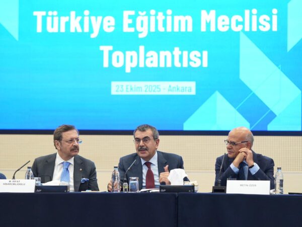 Bakan Tekin, “TOBB Türkiye Eğitim Meclisi Toplantısı”na Katıldı
