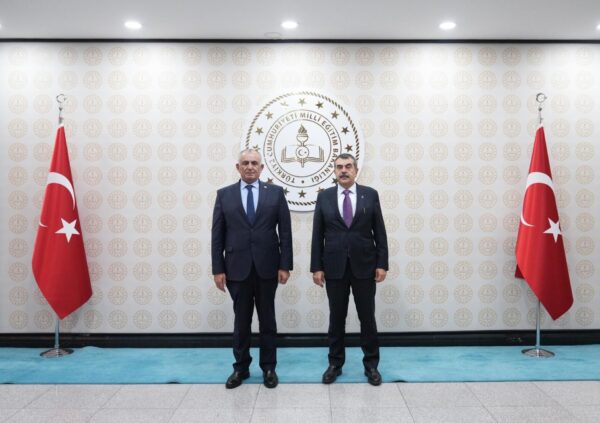 Bakan Tekin, KKTC’li Mevkidaşı Çavuşoğlu ile Bir Araya Geldi