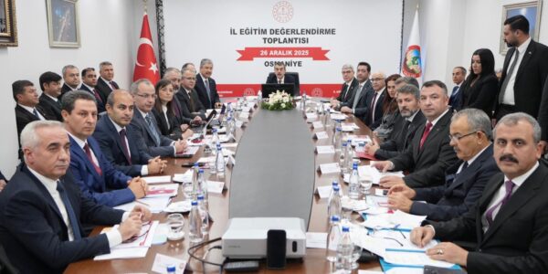 Bakan Tekin, Osmaniye’de İl Eğitim Değerlendirme Toplantısına Katıldı