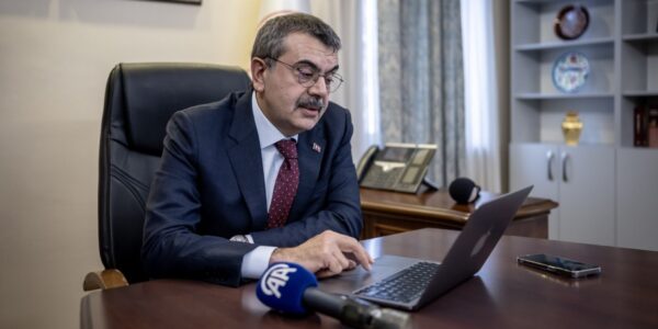 Bakan Tekin, Anadolu Ajansının “Yılın Kareleri” Oylamasına Katıldı