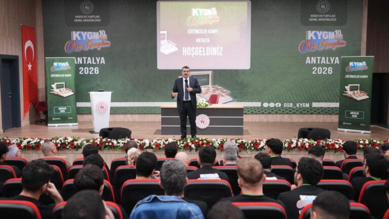 Bakan Tekin, Antalya’da 10. Tematik Kış Kampları “Eğitimciler Kampı” Programına Katıldı