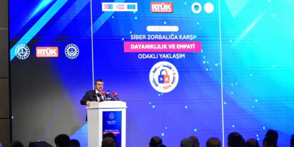 Bakan Tekin, “Siber Zorbalığa Karşı Dayanıklılık ve Empati Odaklı Yaklaşım Çalıştayı”nın Kapanışına Katıldı