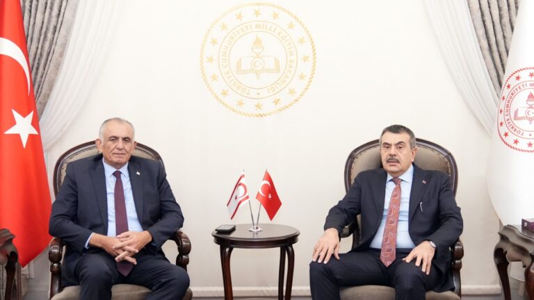 Bakan Tekin, KKTC’li Mevkidaşı Çavuşoğlu ile Bir Araya Geldi