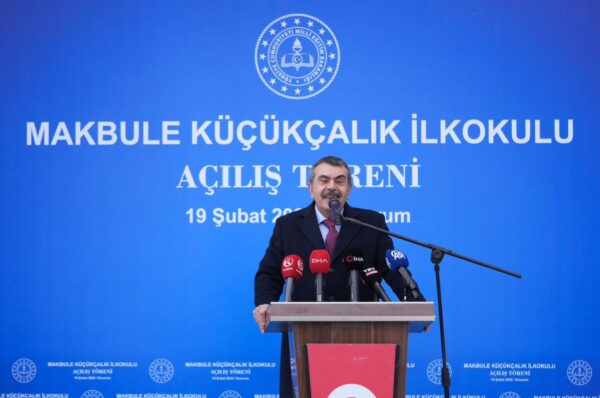 Bakan Tekin, Makbule Küçükçalık İlkokulu Açılış Töreni’ne Katıldı
