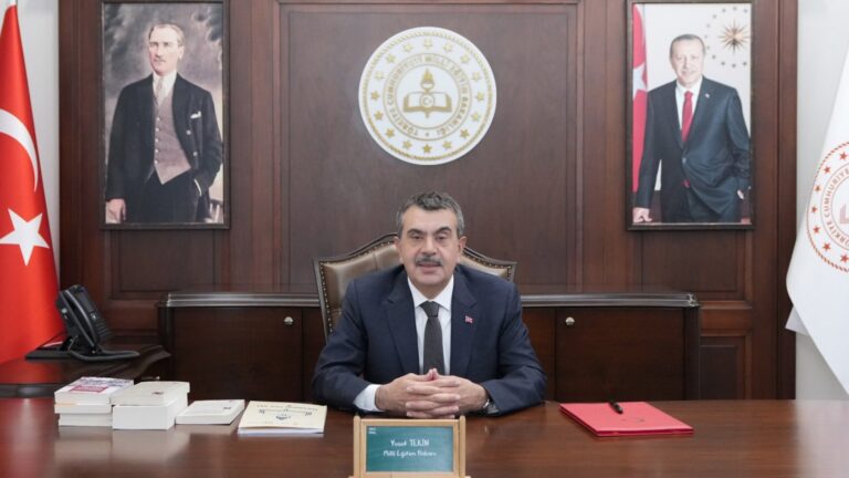 Bakan Tekin’den Ramazan Bayramı Mesajı