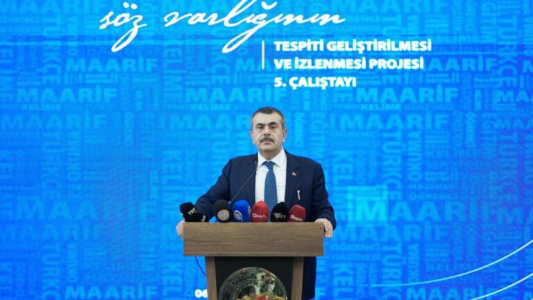 Bakan Tekin, Öğrencilerin Söz Varlığının Geliştirilmesine Yönelik Çalıştaya Katıldı