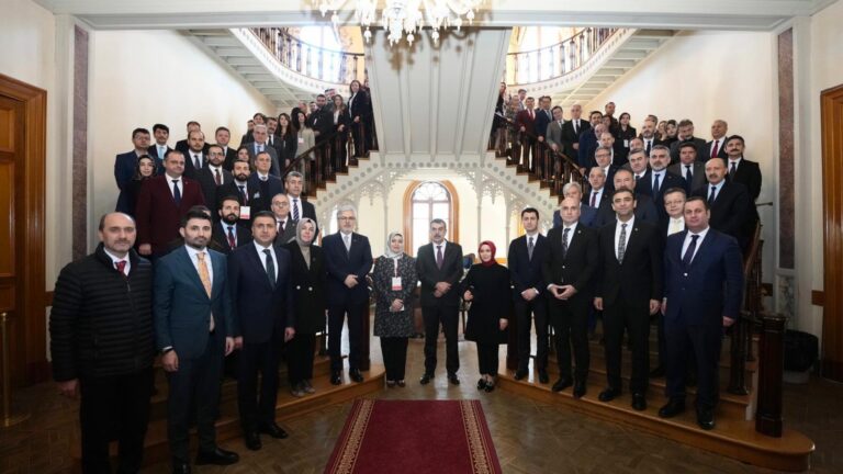 Bakan Tekin, “Türkiye Yüzyılı Maarif Modeli Okuryazarlık Becerileri Bataryası Geliştirme Çalıştayı”na Katıldı