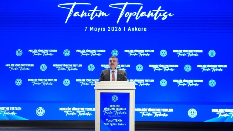Bakan Tekin, “Mesleğe Yöneltme Testleri Tanıtım Toplantısı”na Katıldı