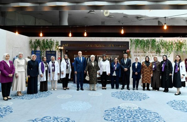Şule Yüksel Şenler Vakfı “Kursiyer ve Mezuniyet Buluşması” Düzenlendi