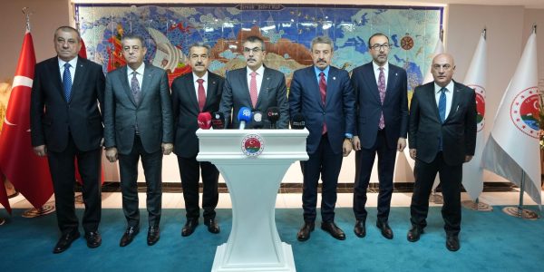 Millî Eğitim Bakanı Yusuf Tekin, Şırnak’ta “İl Eğitim Değerlendirme Toplantısı”na Katıldı
