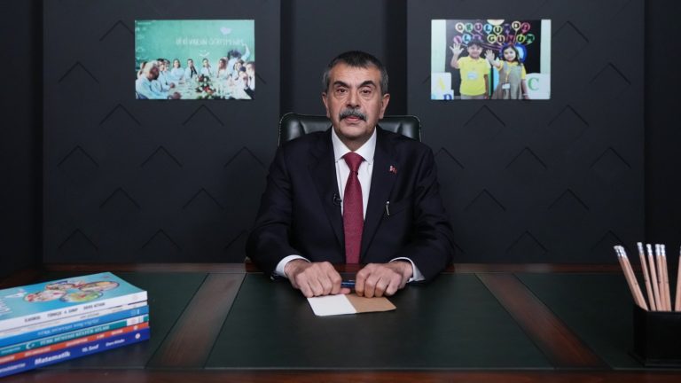 Bakan Tekin, Eylül Ayı Mesleki Çalışma Programında Öğretmenlere Hitap Etti