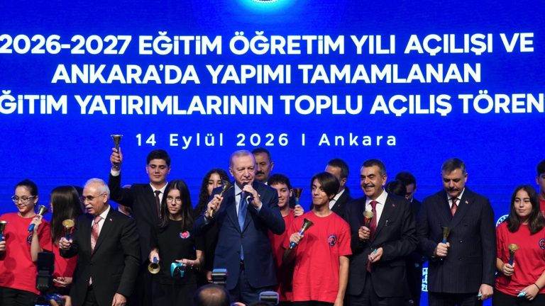 Cumhurbaşkanı Erdoğan ve Bakan Tekin, 2026-2027 Eğitim Öğretim Yılı Açılış Töreni’ne Katıldı