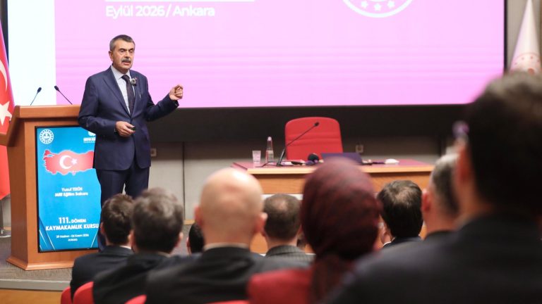 Bakan Tekin, 111. Dönem Kaymakam Adaylarıyla Bir Araya Geldi